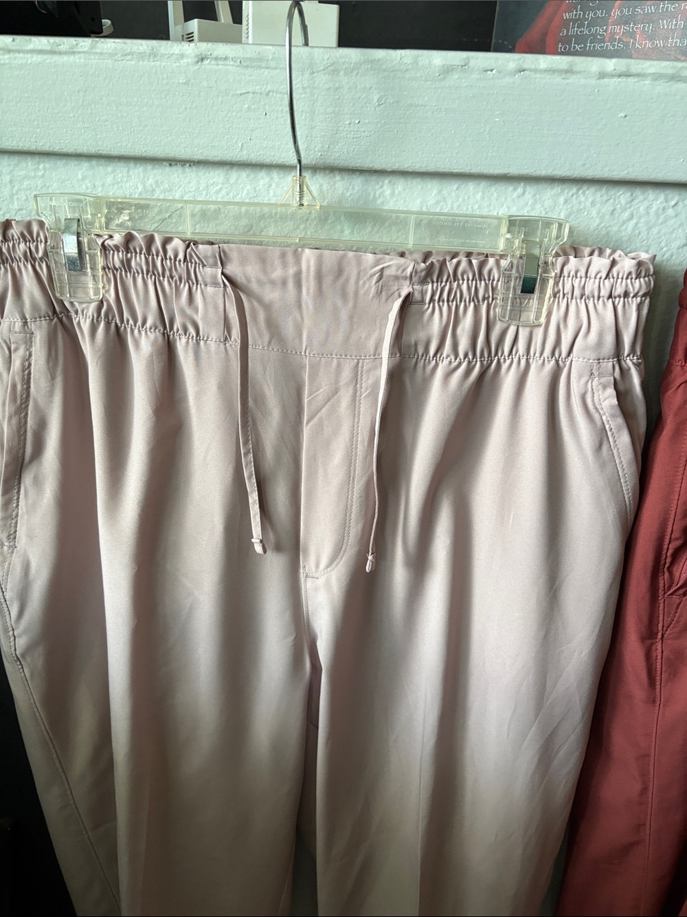 Old Navy Women's Drawstring Joggers - Blush and Terracotta - Picture 4 of 8